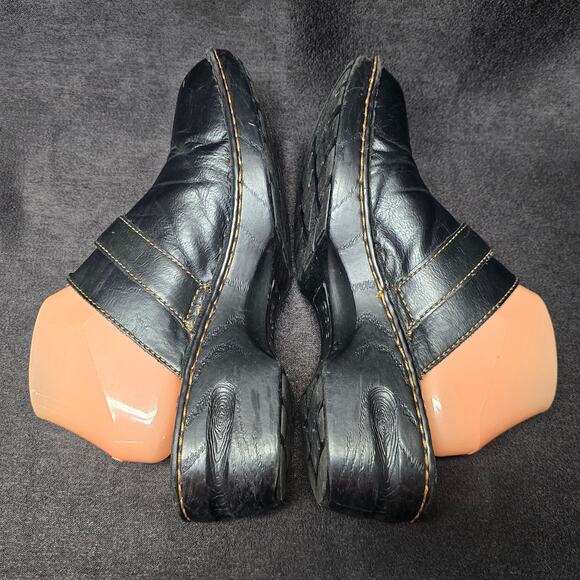 B.O.C. Karley Wedge Black Clog Mules - Picture 3 of 11